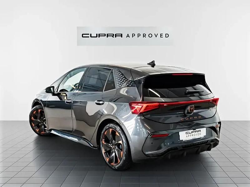 Usado Cupra Born e-Boost 169 kW (231 HP) 2023 Cinzento Citadino