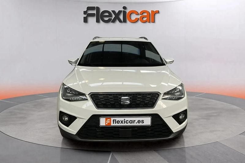 Usado Seat Arona Ecomotive 95 CV (69 kW) 2018 Blanco SUV