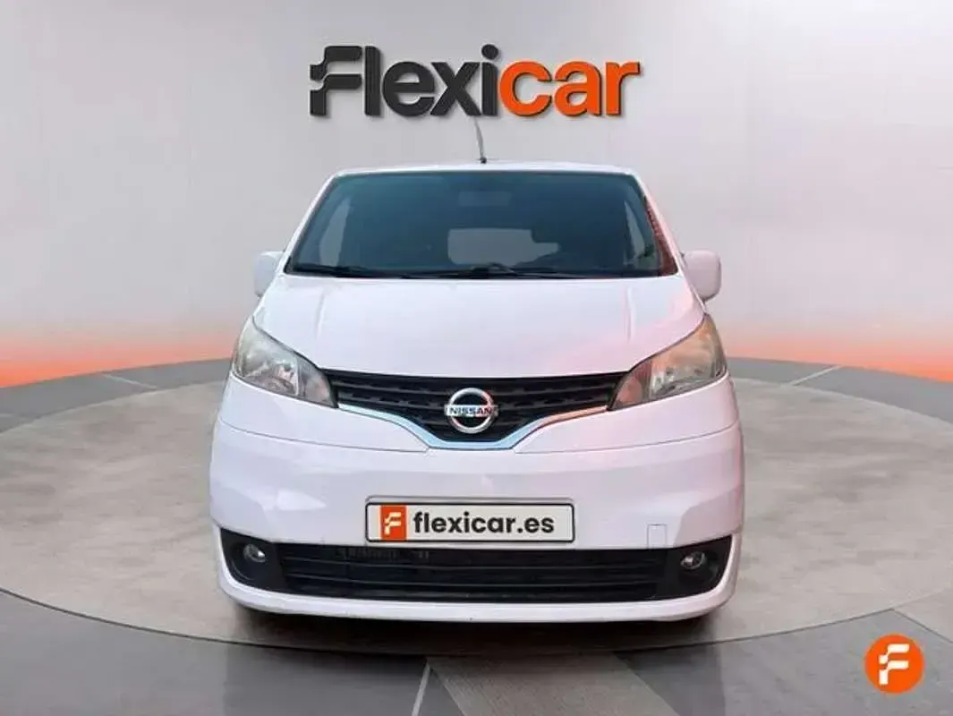 Usado Nissan NV200 110 CV (80 kW) 2018 Blanco Monovolumen
