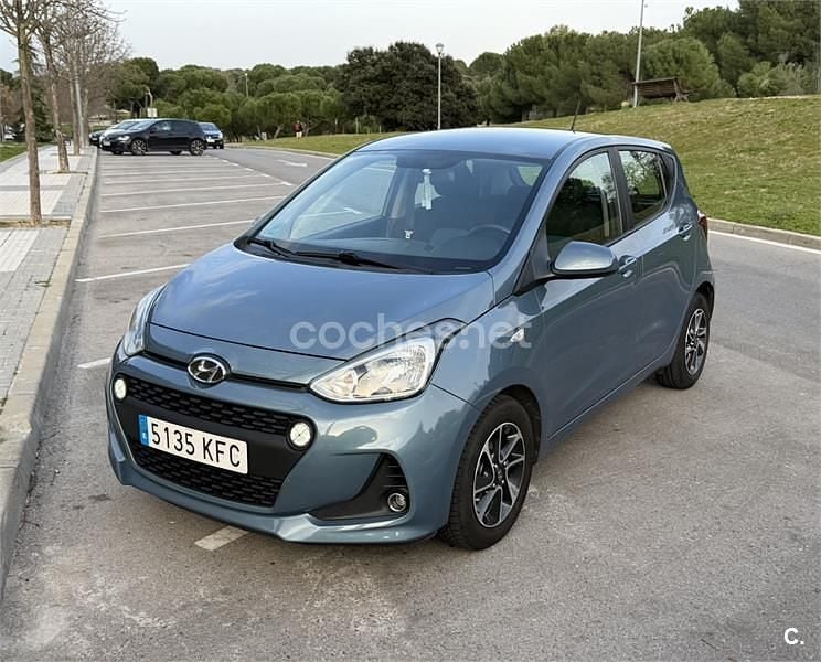 Usado Hyundai i10 87 CV (63 kW) 2017 Azul Utilitario
