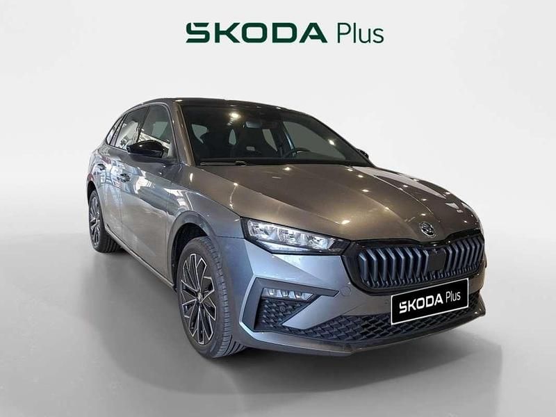 Gris Nuevo 2024 Skoda Scala Selection Utilitario | 23.500 € (Precio justo) - Imagen 1/4