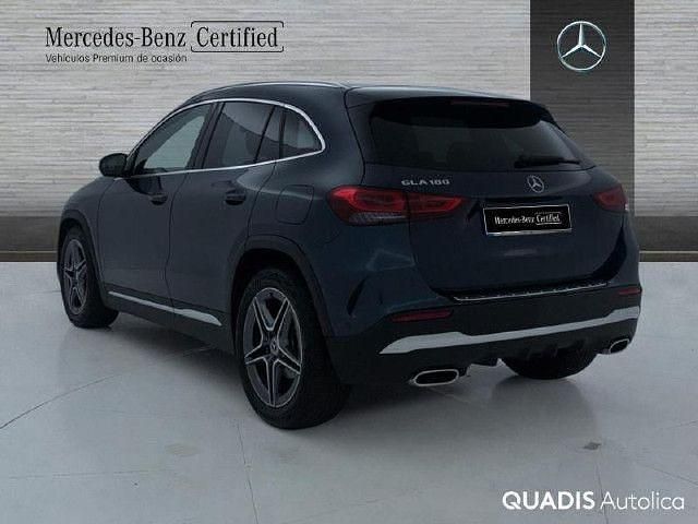 Usado Mercedes GLA180 AMG line 136 CV (100 kW) 2022 Azul denim SUV