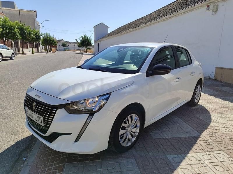 Usado Peugeot 208 Active 100 CV (73 kW) 2022 Blanco Utilitario