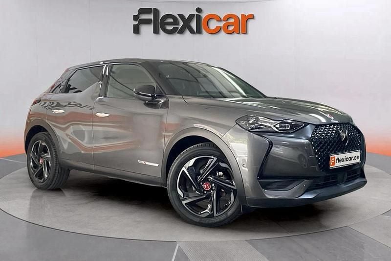 Gris Usado 2019 DS Automobiles DS3 Crossback Performance SUV | 13.990 € (Precio justo) - Imagen 1/4