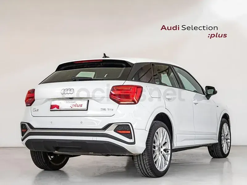 Usado Audi Q2 S-Line 150 CV (110 kW) 2025 Blanco SUV