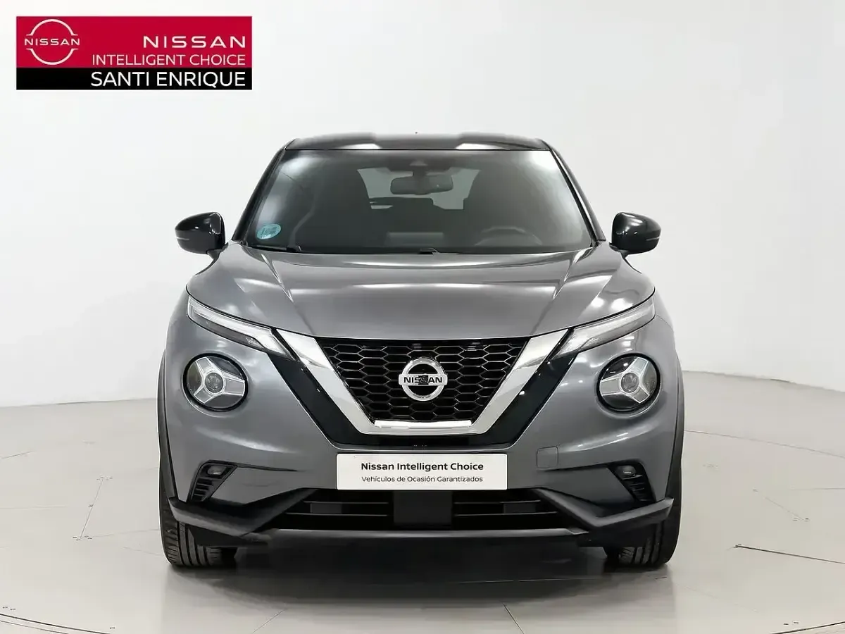 Usado Nissan Juke N-Connecta 114 CV (83 kW) 2022 Gris SUV