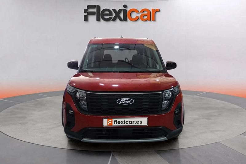 Usado Ford Tourneo Courier Titanium 125 CV (91 kW) 2025 Rojo Monovolumen