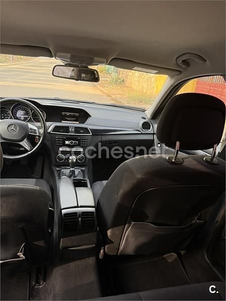 Negro Usado 2013 Mercedes C180 Familiar | 10.000 € (Precio justo) - Imagen 1/4