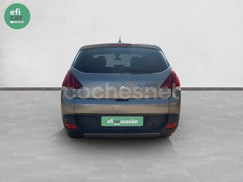 Usado Peugeot 3008 Allure 120 CV (88 kW) 2015 Beige Berlina