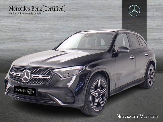 Usado Mercedes GLC200 AMG line 204 CV (150 kW) 2025 Negro obsidiana SUV