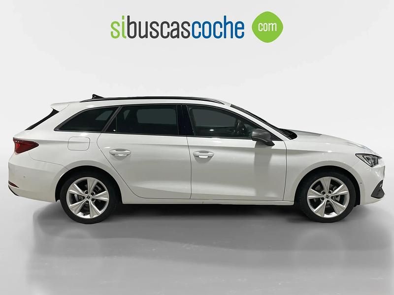 Usado Seat Leon FR 150 CV (110 kW) 2024 Blanco