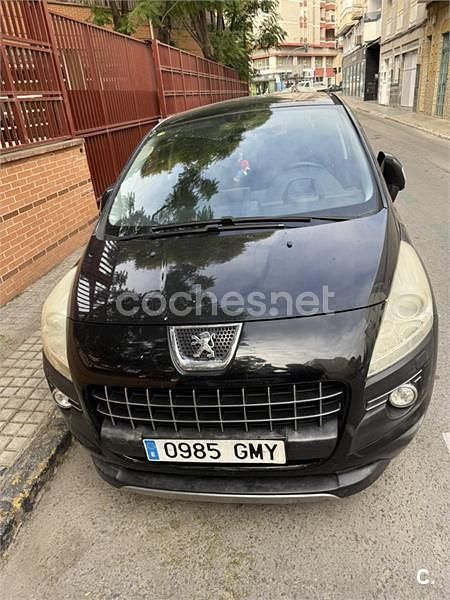 Usado Peugeot 3008 Sport 110 CV (80 kW) 2009 Negro Berlina