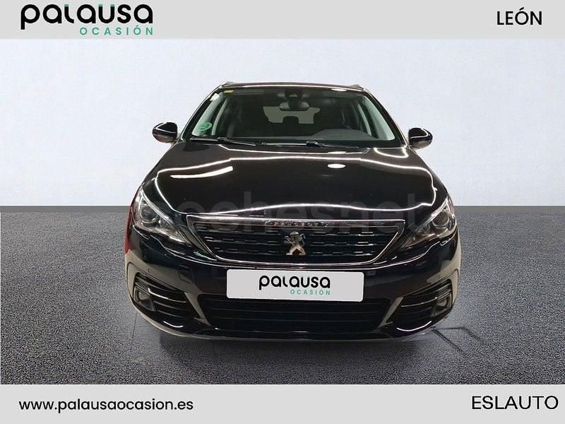 Usado Peugeot 308 SW Allure 130 CV (95 kW) 2020 Negro Familiar