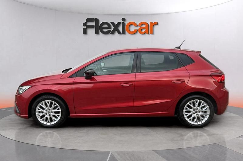 Usado Seat Ibiza FR 116 CV (85 kW) 2024 Rojo Berlina