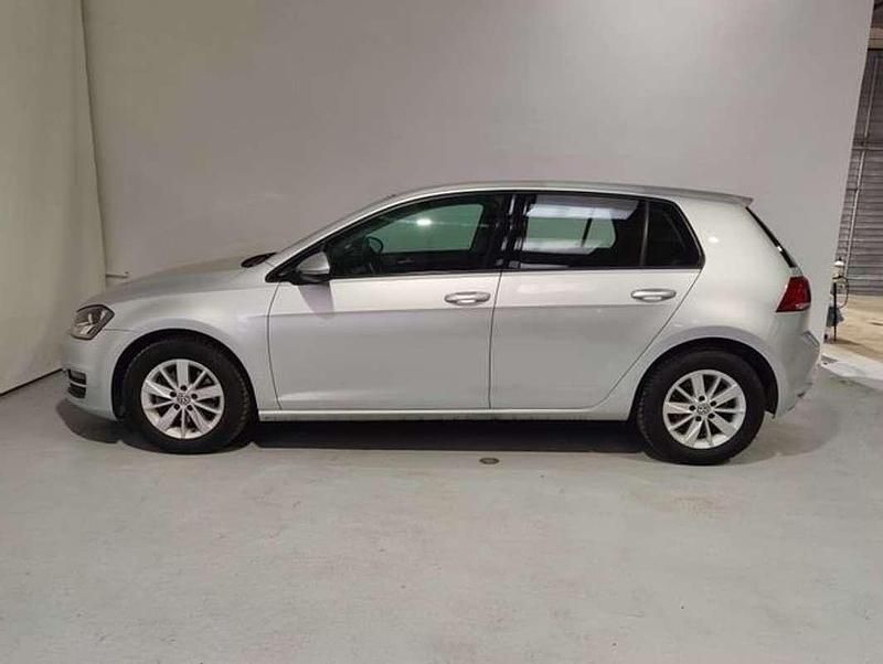 Usado VW Golf VII Sportline 105 CV (77 kW) 2013 Plateado Utilitario