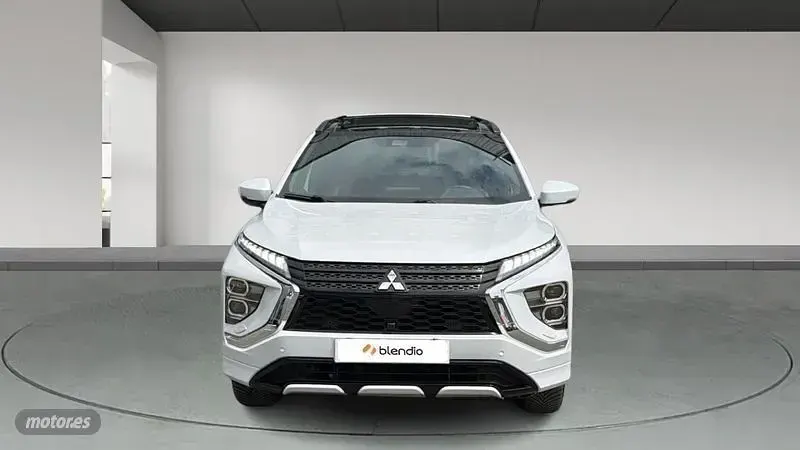 Usado Mitsubishi Eclipse Cross 188 CV (138 kW) 2022 Blanco SUV
