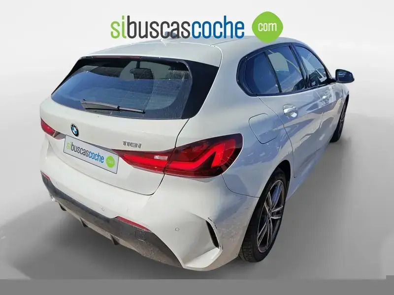Usado BMW 118 140 CV (102 kW) 2021 Blanco Utilitario