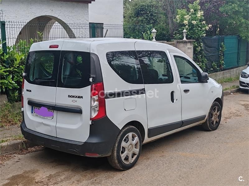 Blanco Usado 2018 Dacia Dokker Essentiel Van | 6297 € (Caro) - Imagen 1/4