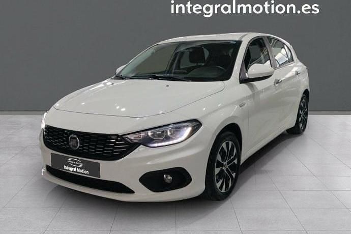 Blanco Usado 2020 Fiat Tipo Lounge Utilitario | 12.500 € (Caro) - Imagen 1/4