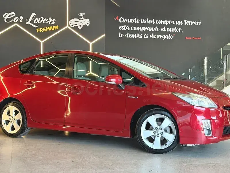 Usado Toyota Prius Executive 136 CV (100 kW) 2012 Rojo Berlina