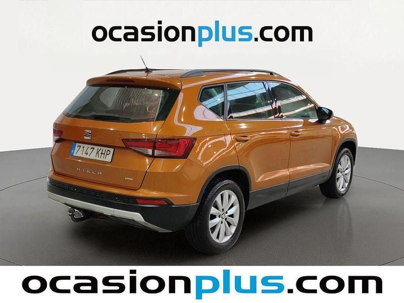 Usado Seat Ateca 4Drive 150 CV (110 kW) 2018 Naranja SUV