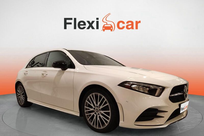 Blanco Usado 2021 Mercedes A200 Berlina | 30.090 € (Un poco caro) - Imagen 1/4