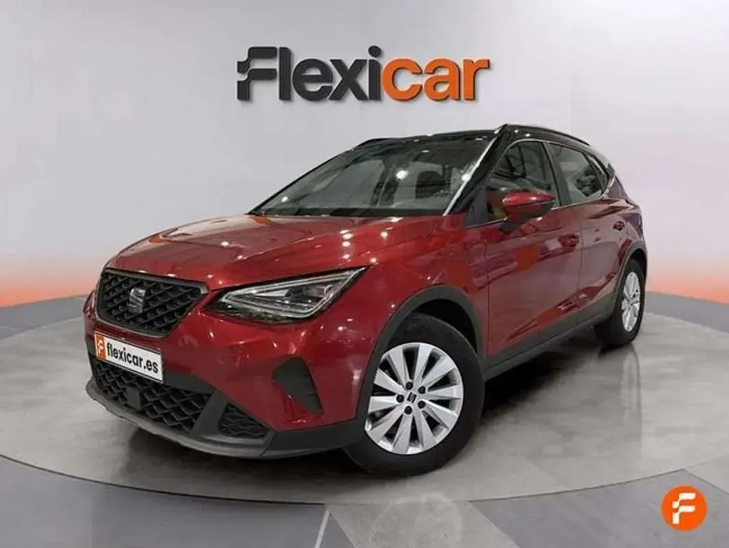 Usado Seat Arona FR 110 HP (80 kW) 2022 Vermelho SUV