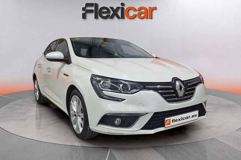 Blanco Usado 2018 Renault Mégane IV Zen Berlina | 11.990 € (Buen precio) - Imagen 1/4