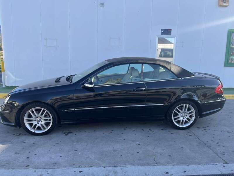 Negro Usado 2004 Mercedes CLK200 Descapotable | 6999 € (Precio justo) - Imagen 1/4