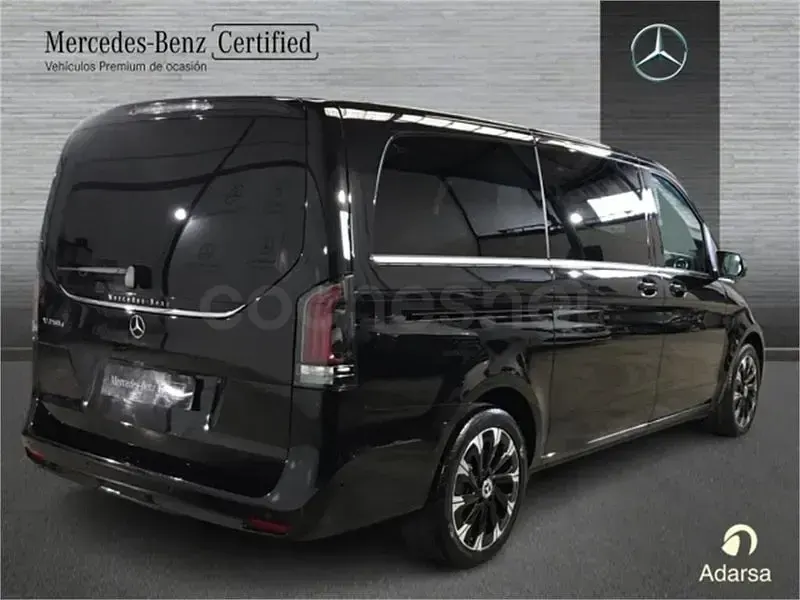 Usado Mercedes V250 Avantgarde 190 CV (139 kW) 2025 Negro Monovolumen