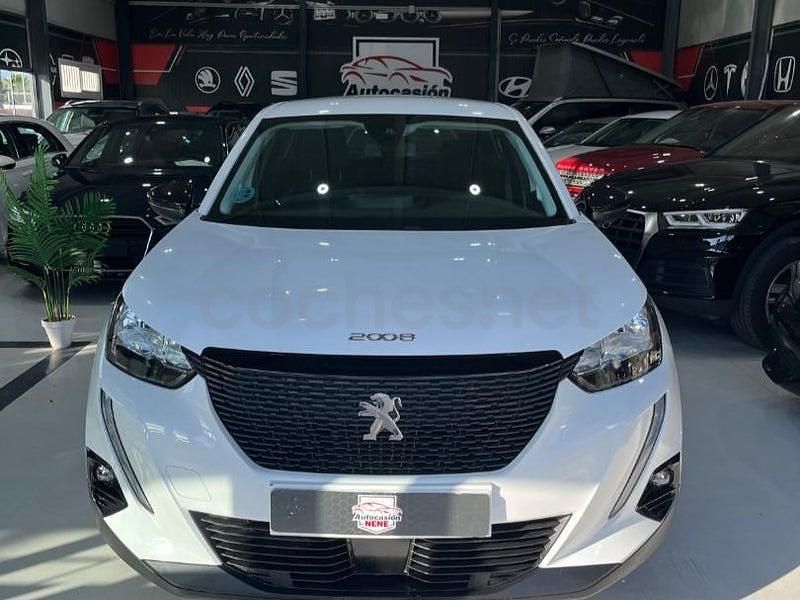 Usado Peugeot 2008 Active 110 CV (80 kW) 2021 Blanco SUV