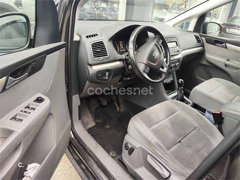 Granate Usado 2015 Seat Alhambra Ecomotive Monovolumen | 14.600 € (Super precio) - Imagen 1/4