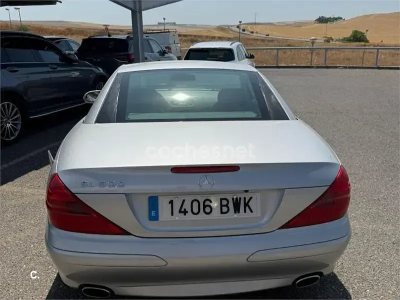 Usado Mercedes SL500 306 CV (225 kW) 2002 Gris / plata Descapotable