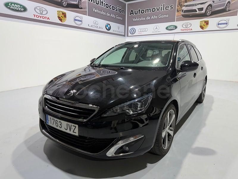 Usado Peugeot 308 SW Allure 130 CV (95 kW) 2017 Negro Familiar
