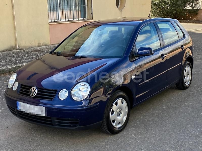 Azul Usado 2004 VW Polo Trendline Berlina | 4500 € (Caro) - Imagen 1/4