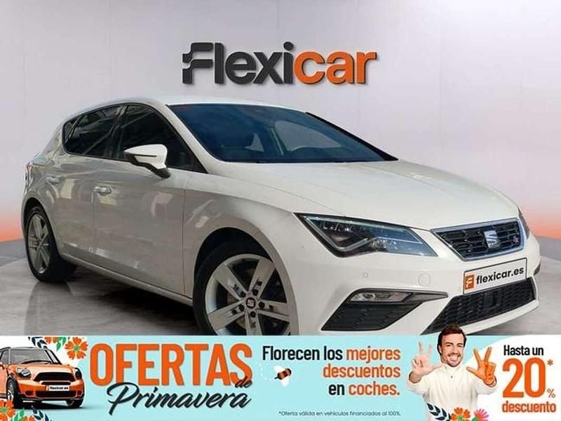 Usado Seat Leon ST FR 150 CV (110 kW) 2019 Blanco Familiar