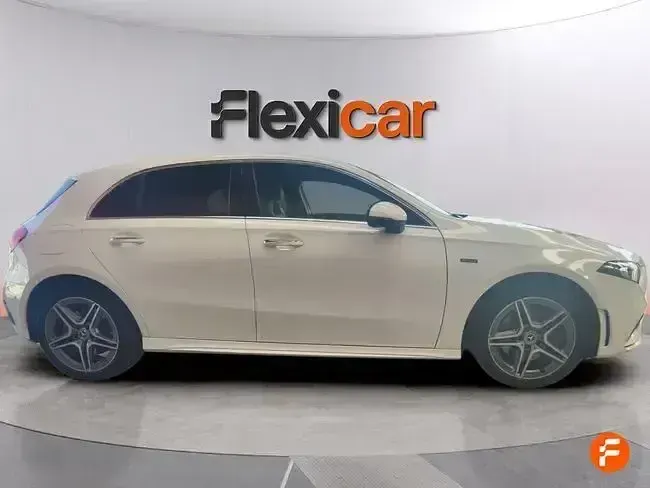 Usado Mercedes A250 218 CV (160 kW) 2020 Blanco Berlina