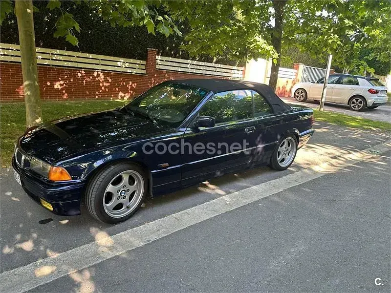 Usado BMW 328 Cabriolet 193 CV (141 kW) 1995 Azul Descapotable