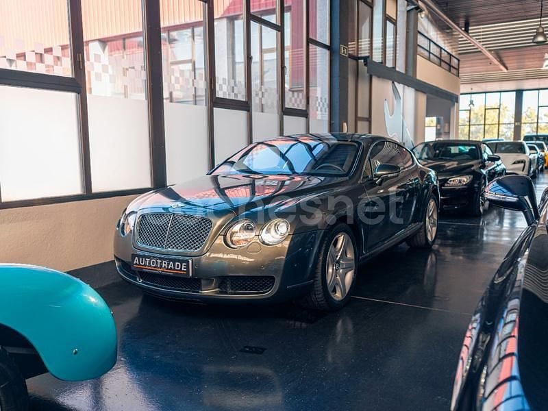 Usado Bentley Continental GT Mulliner 560 CV (411 kW) 2006 Gris Coupe