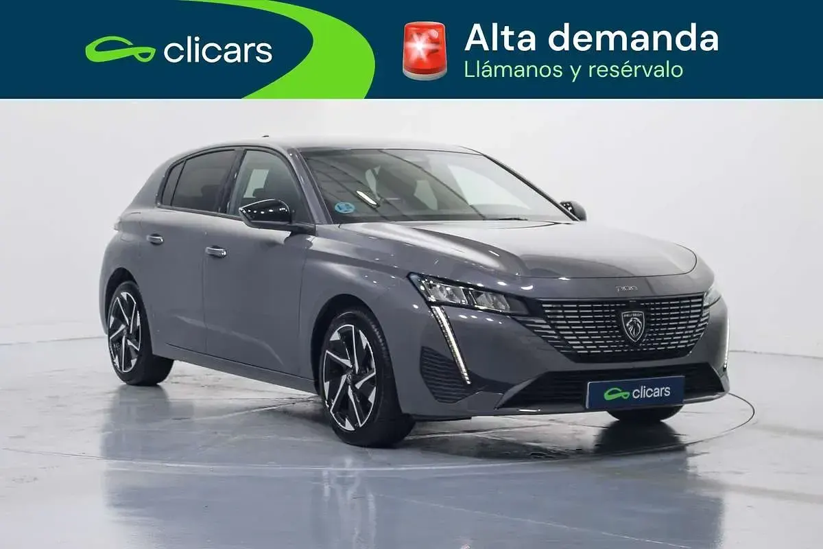 Usado Peugeot 308 Allure 131 CV (96 kW) 2024 Gris Utilitario