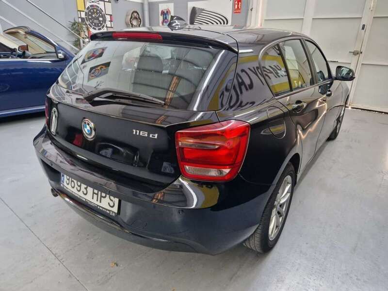Usado BMW 116 116 CV (85 kW) 2013 Negro Utilitario