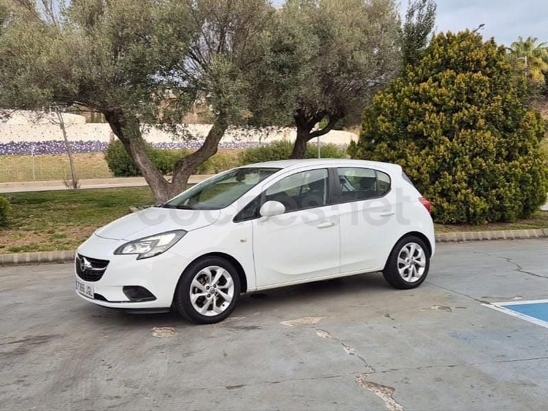 Usado Opel Corsa Color Edition 90 CV (66 kW) 2015 Blanco Utilitario