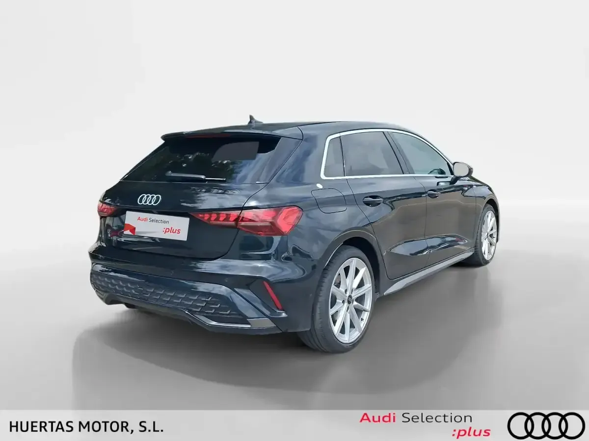 Usado Audi A3 S-Line 150 CV (110 kW) 2025 Negro Berlina