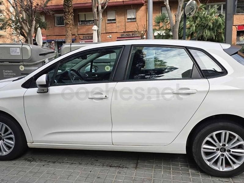 Usado Citroën C4 114 CV (83 kW) 2015 Blanco Berlina