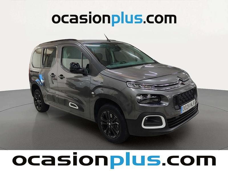 Usado Citroën Berlingo Feel 110 CV (80 kW) 2023 Gris Monovolumen
