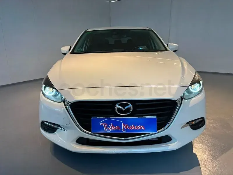Usado Mazda 3 105 CV (77 kW) 2017 Blanco Berlina