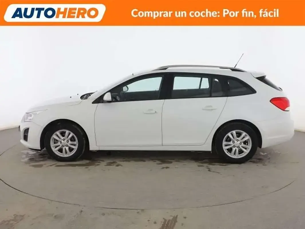 Usado Chevrolet Cruze LT 163 CV (119 kW) 2014 Blanco Familiar