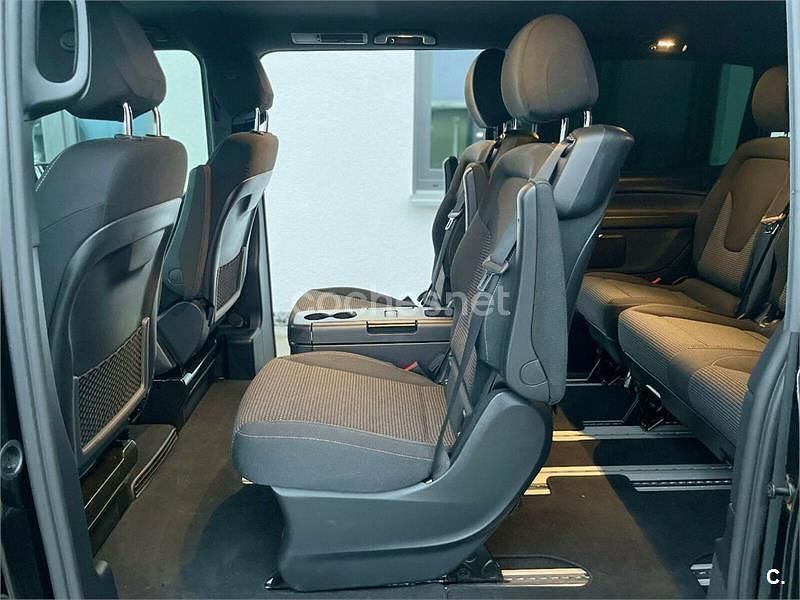 Usado Mercedes V220 163 CV (119 kW) 2020 Amarillo Monovolumen