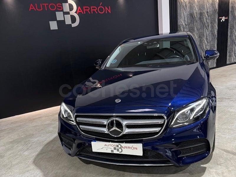 Usado Mercedes E220 194 CV (142 kW) 2021 Azul Berlina
