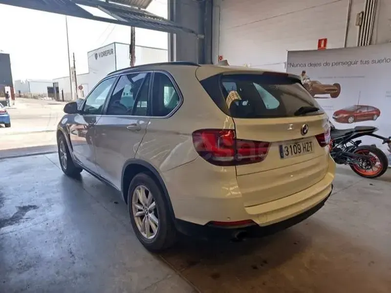 Usado BMW X5 Comfort Edition 218 CV (160 kW) 2014 Blanco SUV